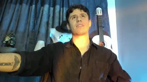 antonnello_ online show from October 2025 10:31:01 PM