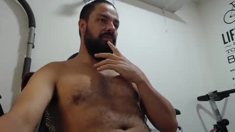 Snapshot of antony_36 chatting on February 2025 09:32:02 PM antony online show from February 2025 09:32:02 PM