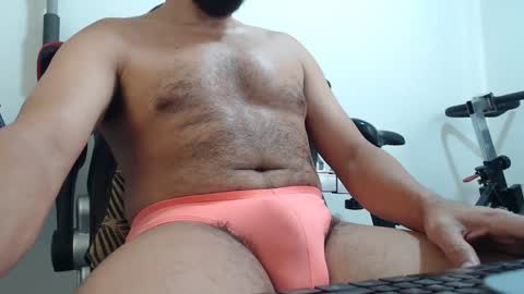 Snapshot of antony_36 chatting on February 2025 01:03:01 PM antony online show from February 2025 01:03:01 PM