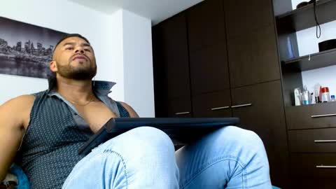 ANTONY D ANGELO online show from January 2025 07:21:01 PM