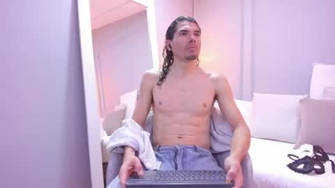 Snapshot of antonystone_ chatting on July 2026 01:13:01 PM Antony Stone online show from July 2026 01:13:01 PM