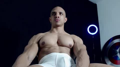 Instagram miguelangel1802  online show from February 2025 04:41:02 AM