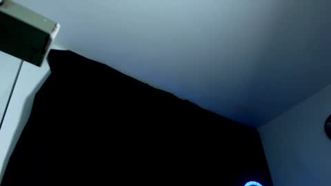 Instagram miguelangel1802  online show from March 2025 12:18:01 AM