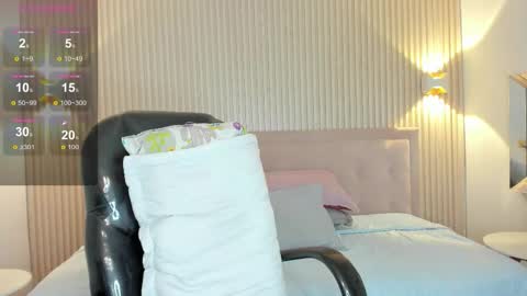 antoonellaa online show from October 2025 12:24:01 PM