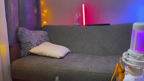 Snapshot of antray_misti chatting on December 2024 03:00:02 PM Adam 24 online show from December 2024 03:00:02 PM