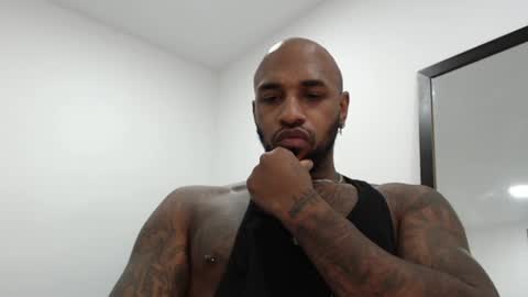 Snapshot of antwanblack11 chatting on December 2024 03:05:01 PM antwanblack11 online show from December 2024 03:05:01 PM