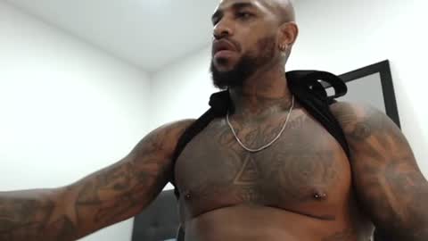 Snapshot of antwanblack11 chatting on December 2024 02:40:01 AM antwanblack11 online show from December 2024 02:40:01 AM