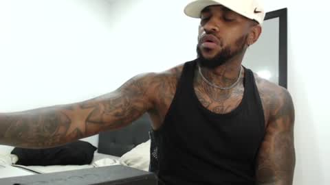 Snapshot of antwanblack11 chatting on January 2025 07:00:01 AM antwanblack11 online show from January 2025 07:00:01 AM