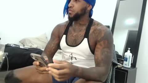 Snapshot of antwanblack11 chatting on October 2025 05:35:02 PM antwanblack11 online show from October 2025 05:35:02 PM