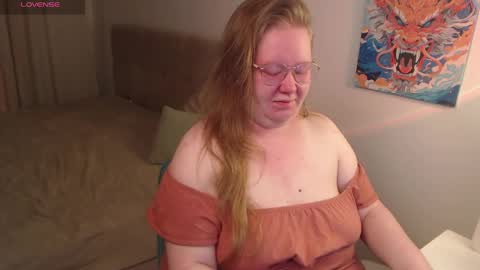 Snapshot of anya_muna chatting on April 2026 07:00:01 PM Anya Muna online show from April 2026 07:00:01 PM
