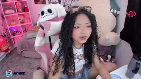 Snapshot of anyburkee chatting on October 2025 11:56:02 PM Any online show from October 2025 11:56:02 PM