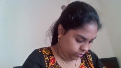 anydanyg online show from December 2025 05:38:02 AM