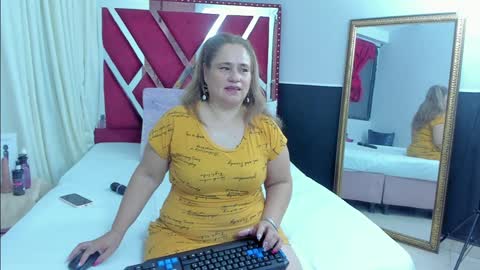 Snapshot of anyelamature chatting on January 2025 03:33:01 AM Anyela online show from January 2025 03:33:01 AM