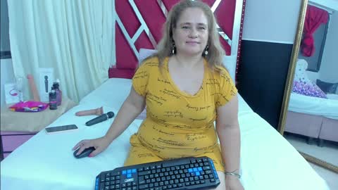 Snapshot of anyelamature chatting on January 2025 06:54:01 AM Anyela online show from January 2025 06:54:01 AM