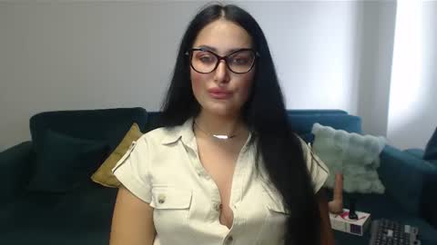 Snapshot of anyevyy chatting on June 2026 06:33:01 AM AnyEvyy online show from June 2026 06:33:01 AM