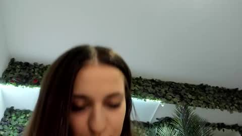 Anyssia  online show from September 2025 07:04:01 PM