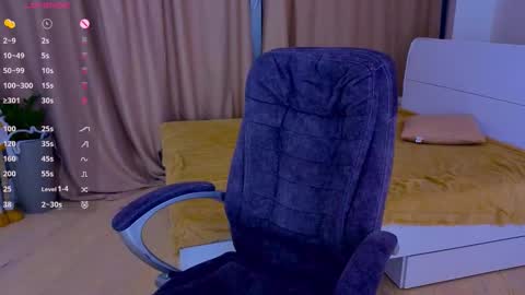 ApheliaStar online show from February 2026 04:18:01 PM