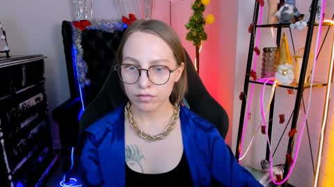 APHEX QUEEN online show from December 2024 04:52:02 PM