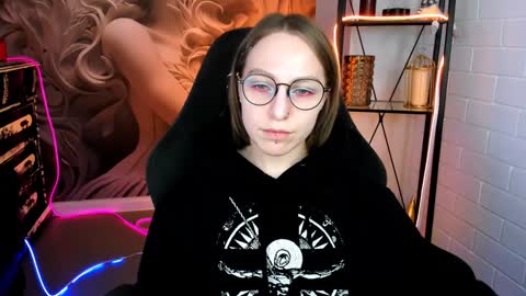 APHEX QUEEN online show from February 2025 08:19:01 PM