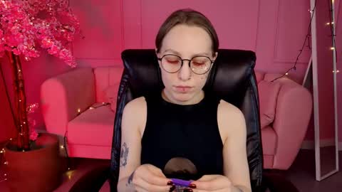 APHEX QUEEN online show from March 2025 04:14:01 PM