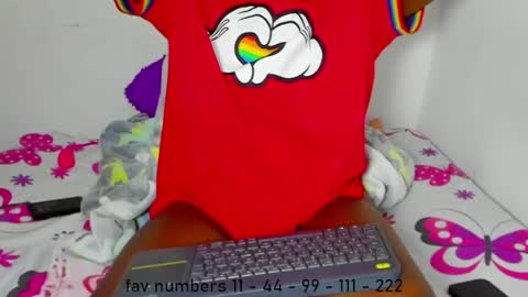 Snapshot of aphrodites_ass chatting on April 2026 07:17:02 AM Tati Colombian online show from April 2026 07:17:02 AM