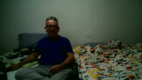 Snapshot of apixaba chatting on December 2024 08:37:01 PM furry bear online show from December 2024 08:37:01 PM