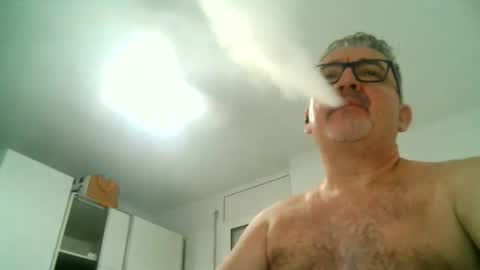 Snapshot of apixaba chatting on September 2025 09:49:01 PM furry bear online show from September 2025 09:49:01 PM