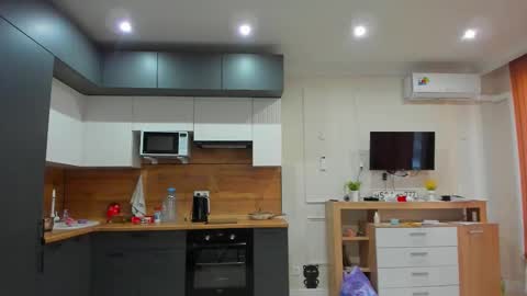 aplant_ online show from March 2026 03:58:02 AM