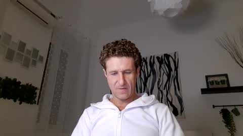 Snapshot of apollobest77 chatting on January 2025 06:23:01 PM apollobest77 online show from January 2025 06:23:01 PM