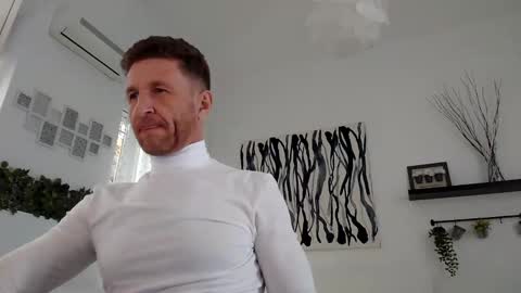 Snapshot of apollobest77 chatting on February 2025 11:49:02 AM apollobest77 online show from February 2025 11:49:02 AM