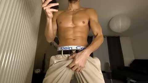 apollonfitx_69 online show from January 2025 06:49:02 PM