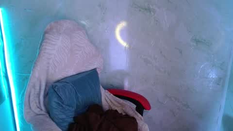 Snapshot of apolo01_ chatting on September 2025 06:40:01 PM Apolo online show from September 2025 06:40:01 PM