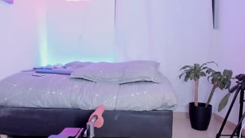 APOLO online show from January 2026 06:52:02 AM