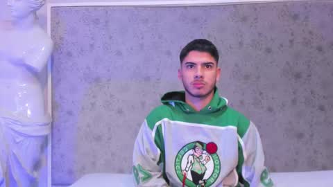 Snapshot of apolo_grayy chatting on February 2026 04:16:01 AM Apolo Grayy online show from February 2026 04:16:01 AM