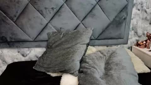 Apolo online show from September 2025 12:33:01 AM