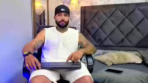 Apolo online show from September 2025 11:17:02 PM