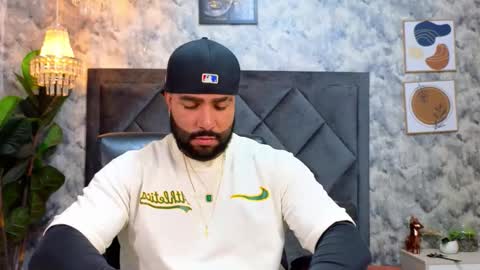 Apolo online show from November 2025 08:40:01 PM