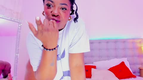 KARLA  online show from February 2025 05:59:01 PM