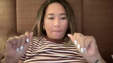 Anika online show from November 2025 10:06:02 AM