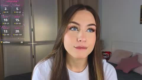 Vicki online show from October 2025 09:29:01 AM