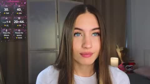 Vicki online show from October 2025 09:10:01 AM