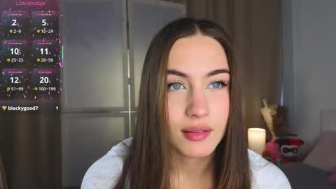 Vicki online show from October 2025 09:10:01 AM