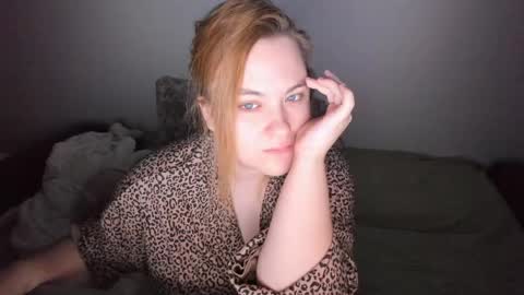 Snapshot of appleyummybuns chatting on May 2026 11:56:01 PM appleyummybuns online show from May 2026 11:56:01 PM