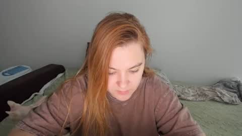 Snapshot of appleyummybuns chatting on June 2026 04:22:02 AM appleyummybuns online show from June 2026 04:22:02 AM
