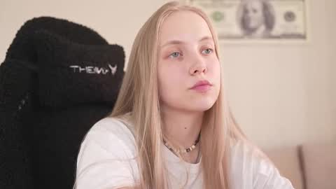  REYNA  next stream is 11h of Feb online show from March 2026 01:38:01 PM