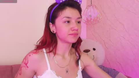 Snapshot of april_bennett chatting on September 2025 12:10:01 PM online show from September 2025 12:10:01 PM