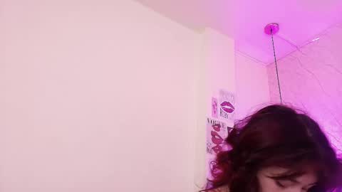 Snapshot of april_bennett chatting on October 2025 12:13:02 PM online show from October 2025 12:13:02 PM