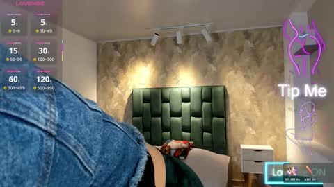  April  online show from December 2025 12:54:01 PM