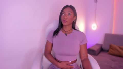Snapshot of april_ebony18_ chatting on January 2025 10:36:02 AM April online show from January 2025 10:36:02 AM