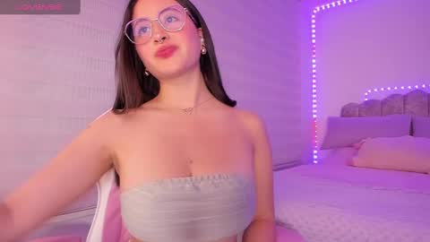 April Evangeline online show from December 2024 02:31:02 AM